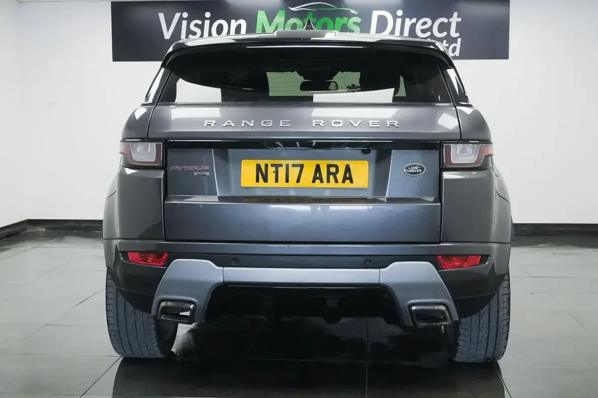 Used Land Rover Range Rover evoque HSE Dynamic 2017 Grey Estate