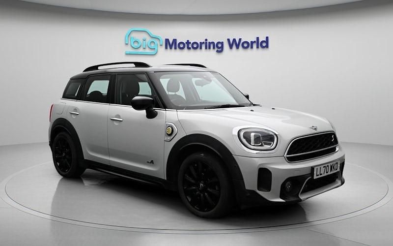 Used Mini Cooper S Classic 220 HP (161 kW) 2021 Silver Hatchback
