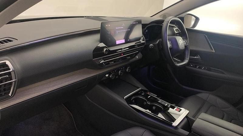 Black Used 2024 Citroën C5 X PureTech Hatchback | £17,888 (Fair price) - Image 1/4