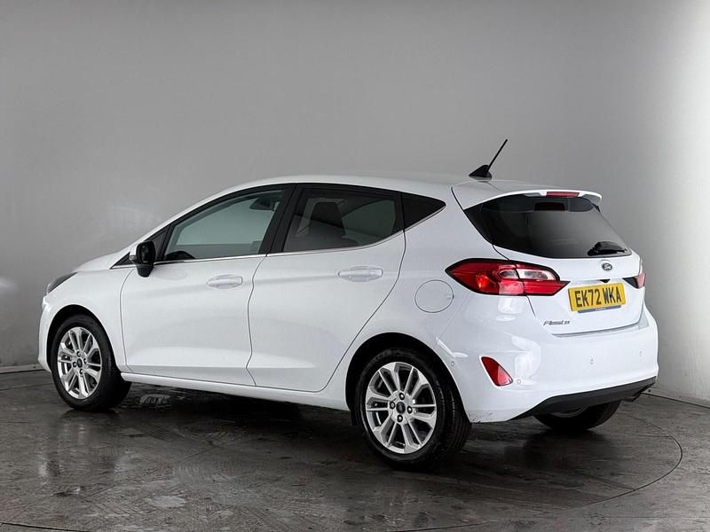 Used Ford Fiesta Titanium 101 HP (74 kW) 2022 White Hatchback
