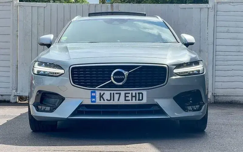Usado Volvo V90 R-Design Pro 235 CV (172 kW) 2019 Familiar