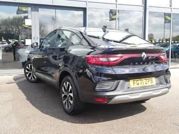 Used Renault Arkana Iconic 138 HP (101 kW) 2021 Black SUV