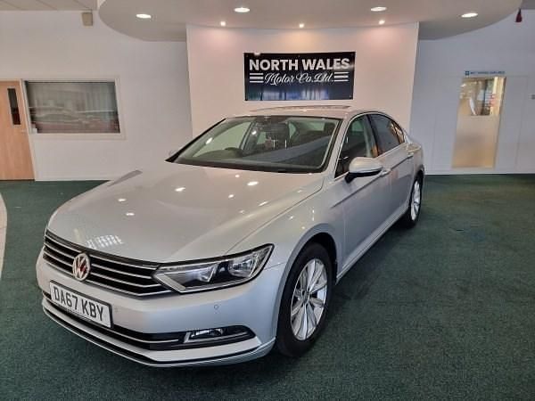 Silver Used 2017 VW Passat Business Sedan | £11,495 (Good price) - Image 1/4