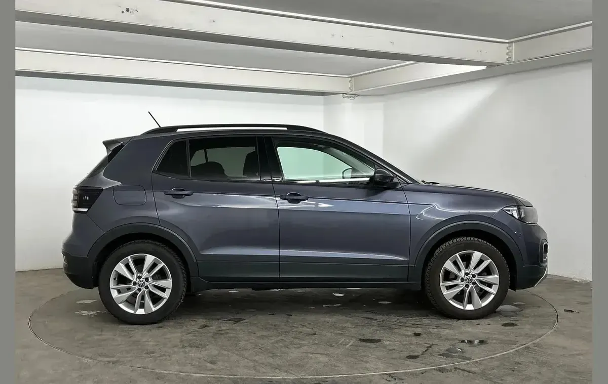 Used VW T-Cross Active 95 HP (69 kW) 2021 Grey SUV