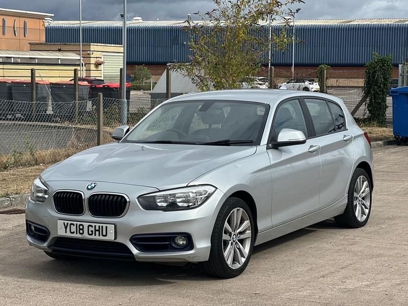 Used BMW 118 Sport Line 2018 Silver Hatchback