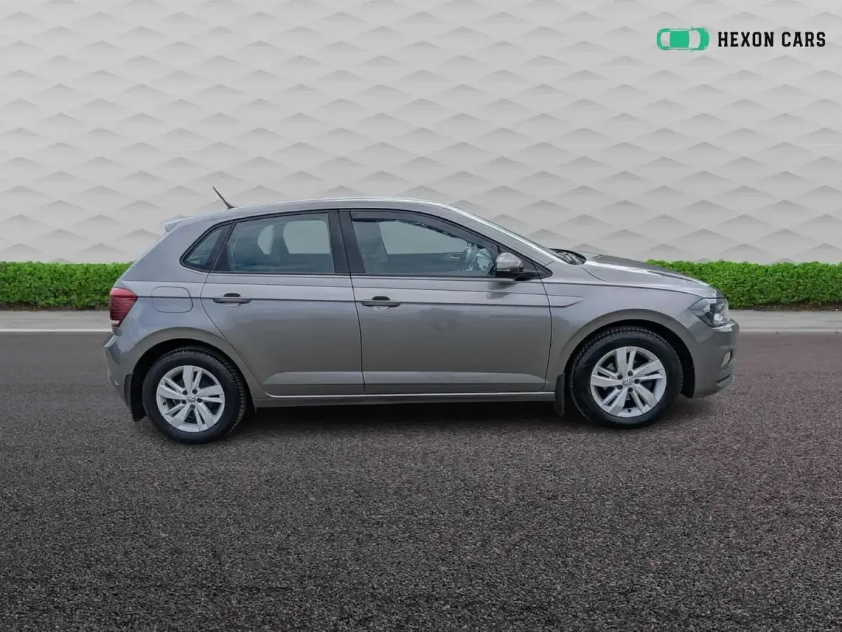 Used VW Polo SE 95 HP (69 kW) 2019 Grey Hatchback