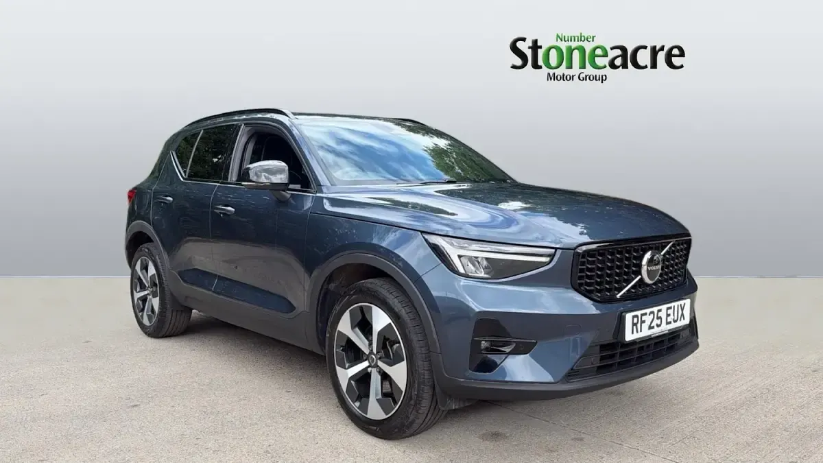 Used Volvo XC40 Plus 197 HP (144 kW) 2025 SUV