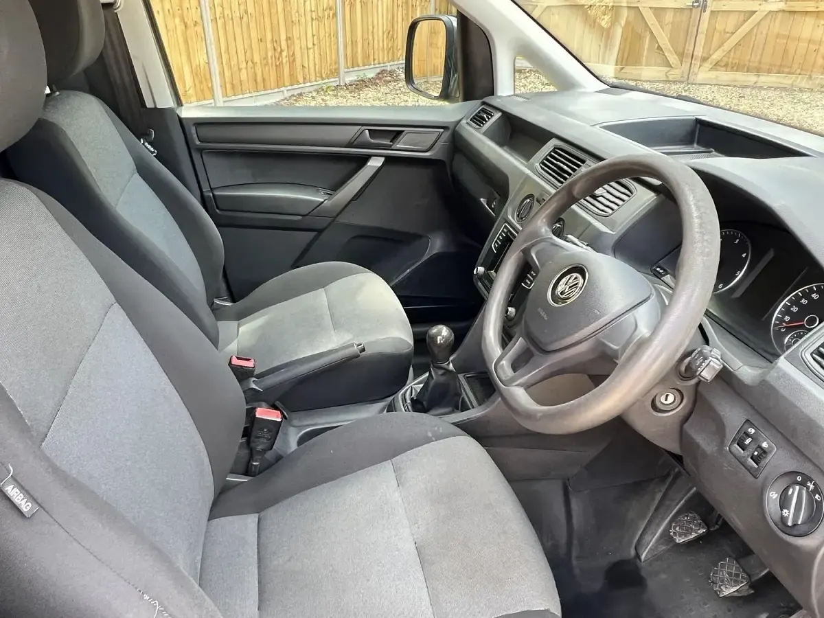 Used VW Caddy Trendline 102 HP (75 kW) 2016 Grey MPV