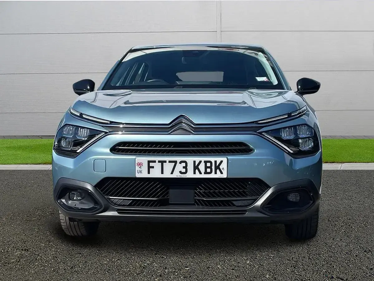 Used Citroën C4 PureTech 102 HP (75 kW) 2023 Blue SUV