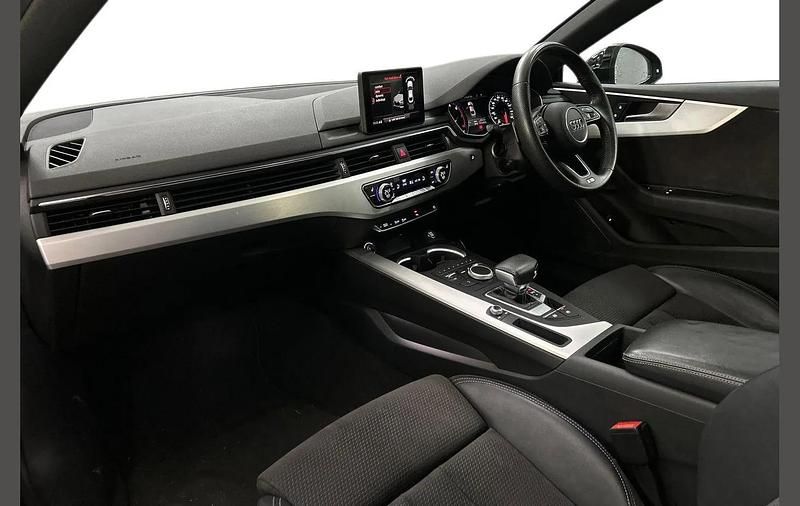 Used Audi A5 S-Line 147 HP (108 kW) 2018 Black Coupe