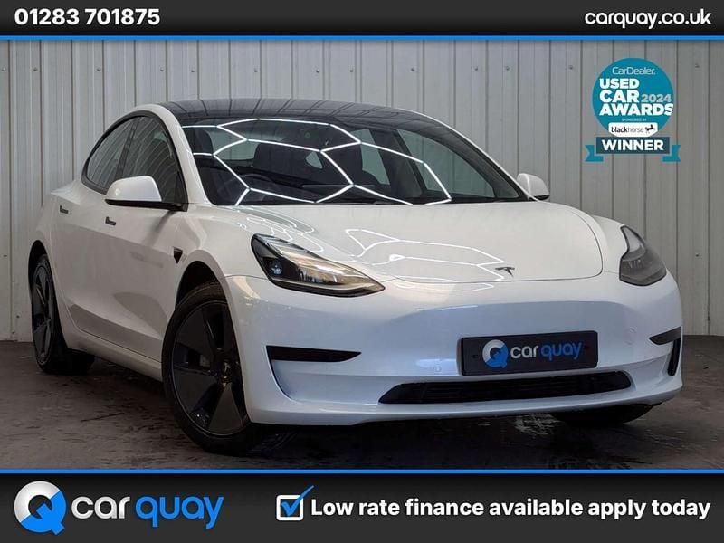 White Used 2021 Tesla Model 3 Standard Range Sedan | £13,996 (Good price) - Image 1/3