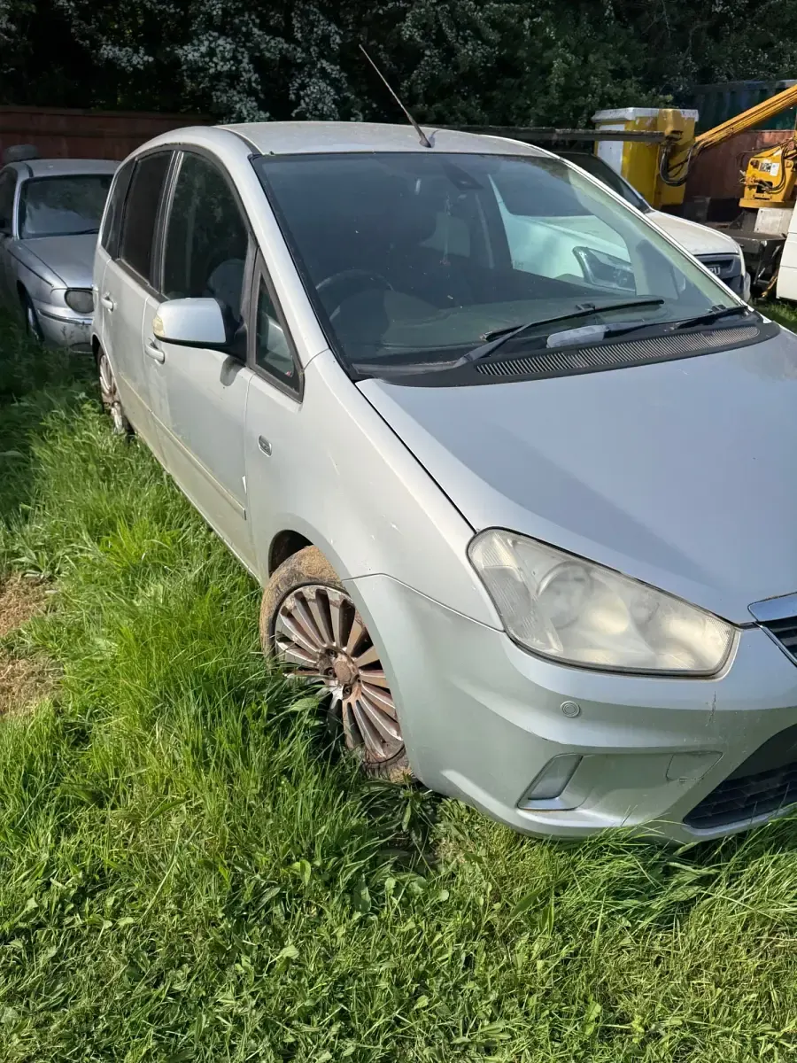 Begagnad Ford C-MAX Titanium 2007 Silver Minibuss