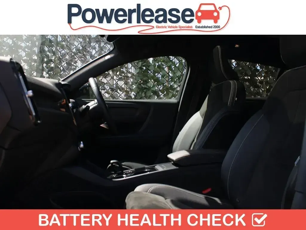 Used Volvo C40 Pro 300 kW (408 HP) 2022 Silver SUV