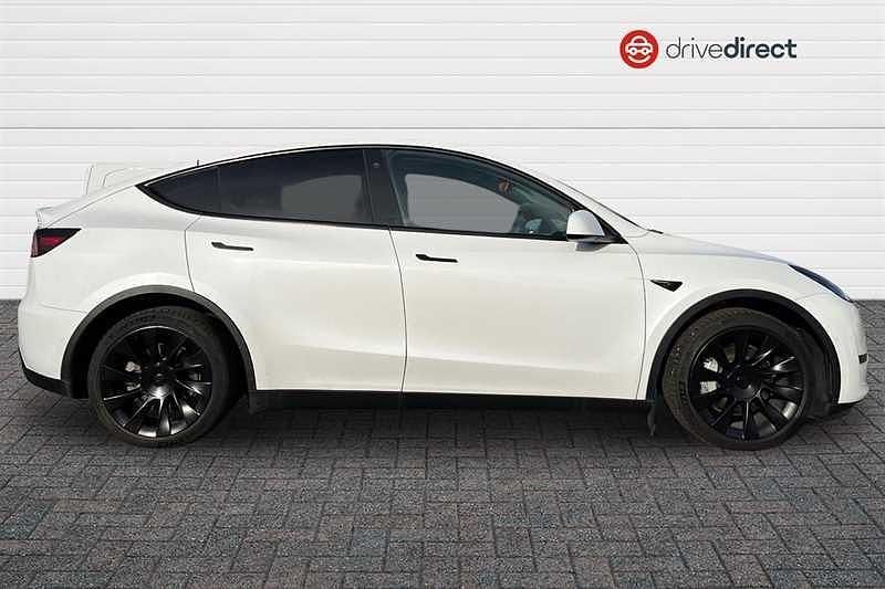 Used Tesla Model Y Long Range AWD 378 kW (514 HP) 2022 White SUV