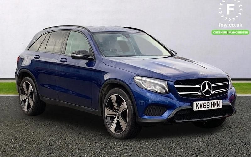 Used Mercedes GLC220 Urban 170 HP (125 kW) 2018 Blue Estate