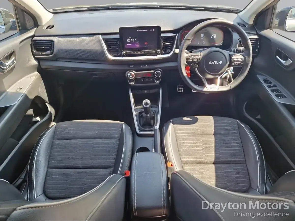 Used Kia Stonic GT-Line 98 HP (72 kW) 2025 Grey SUV