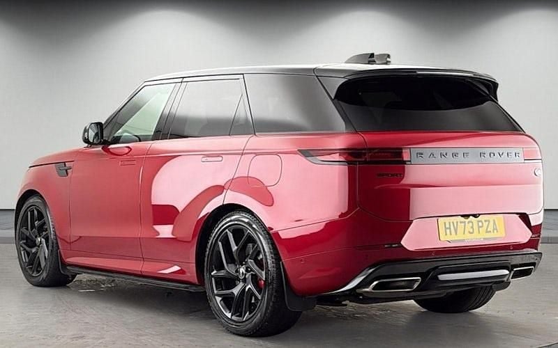 Second-hand Land Rover Range Rover Sport SE Dynamic 441 CP (324 kW) 2023 Roșu SUV