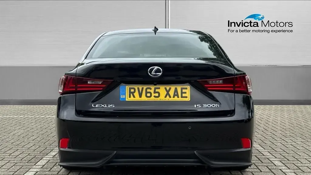 Used Lexus IS300h Sport Line 2015 Black Sedan
