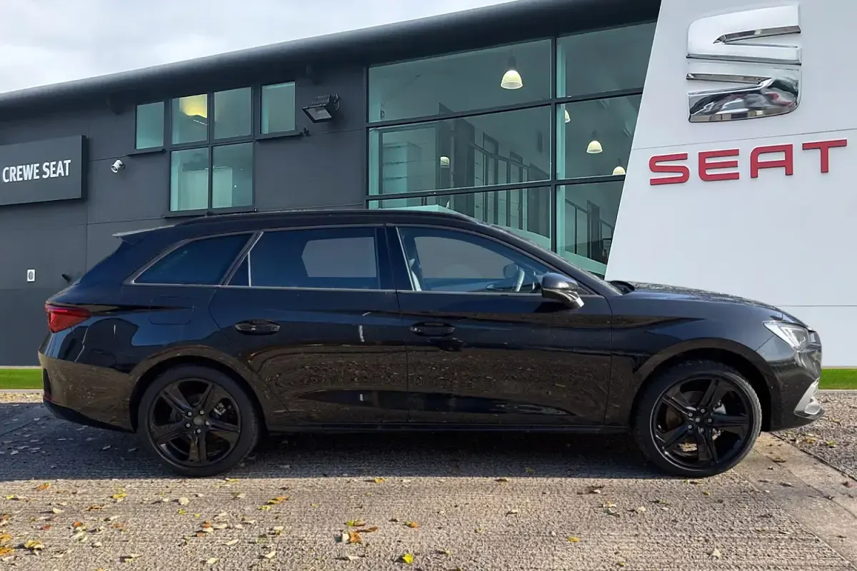 New Seat Leon Black Edition 2026 Black Estate