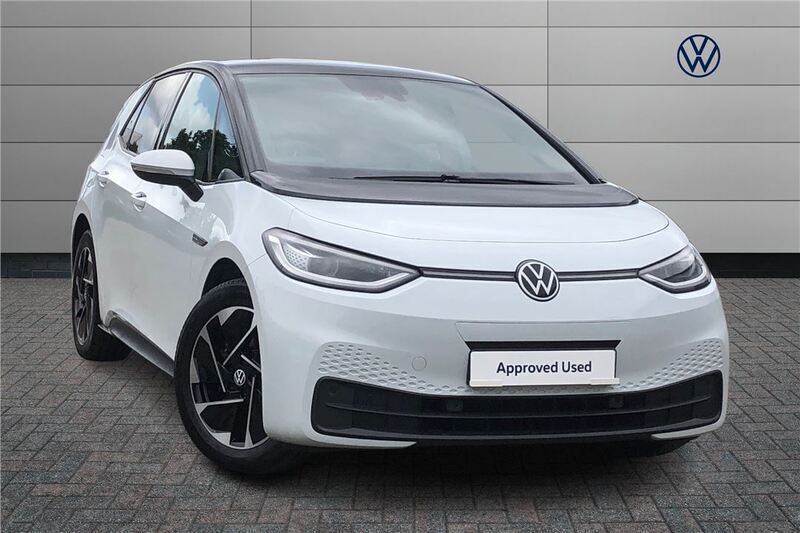 White Used 2021 VW ID.3 Pure Hatchback | £12,476 (Good price) - Image 1/4