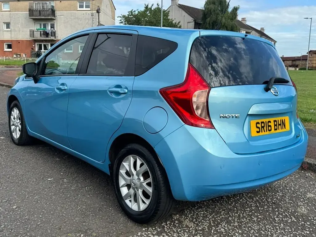 Used Nissan Note Acenta Premium 90 HP (66 kW) 2016 Blue Hatchback