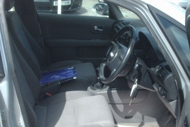 Used Audi A2 75 HP (55 kW) 2001 Hatchback