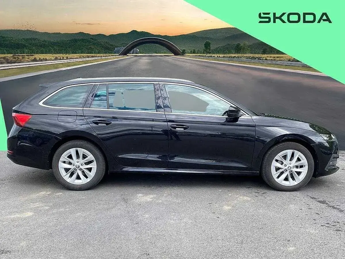 Used Skoda Octavia SE L 147 HP (108 kW) 2023 Black magic pearl effect Estate