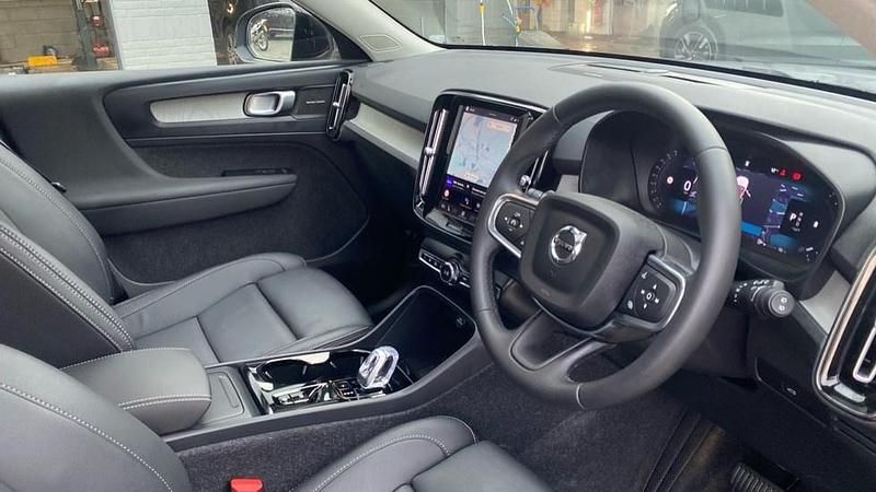 Used Volvo XC40 Ultra 2025 Silver SUV