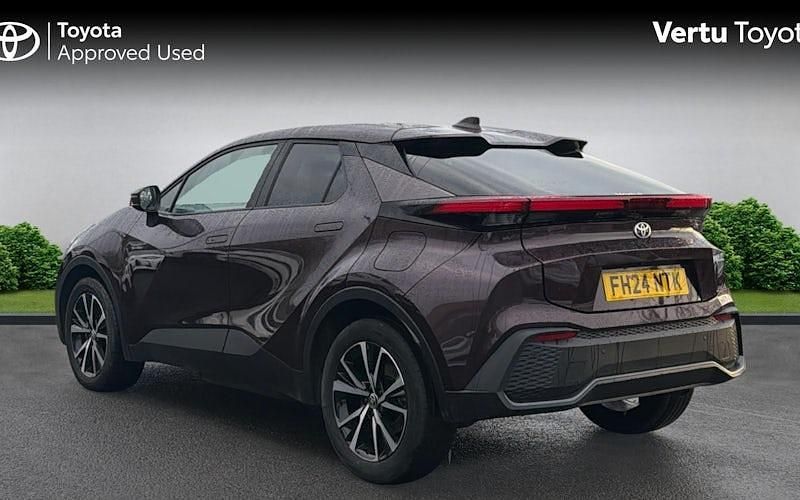 Used Toyota C-HR Design 223 HP (164 kW) 2026 SUV