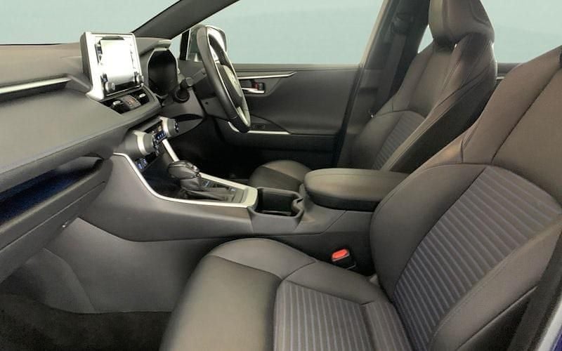 Used Toyota RAV4 218 HP (160 kW) 2023 Estate