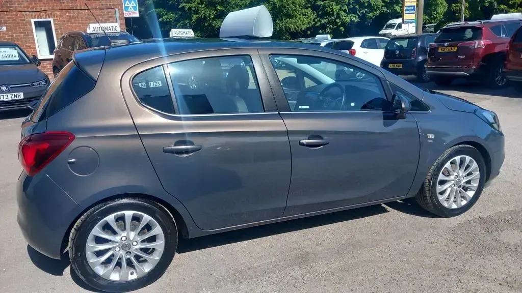 Used Vauxhall Corsa 90 HP (66 kW) 2016 Grey Hatchback