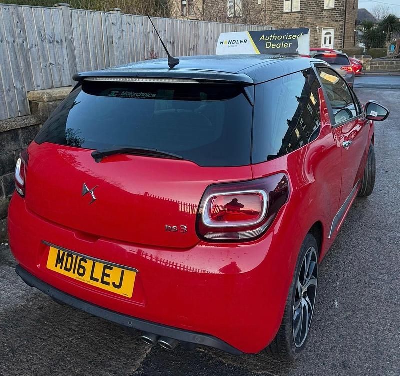 Used DS Automobiles DS3 Prestige 2016 Red Hatchback