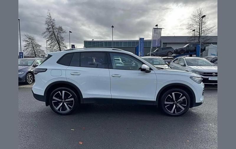 Used VW Tiguan Match 147 HP (108 kW) 2025 White SUV