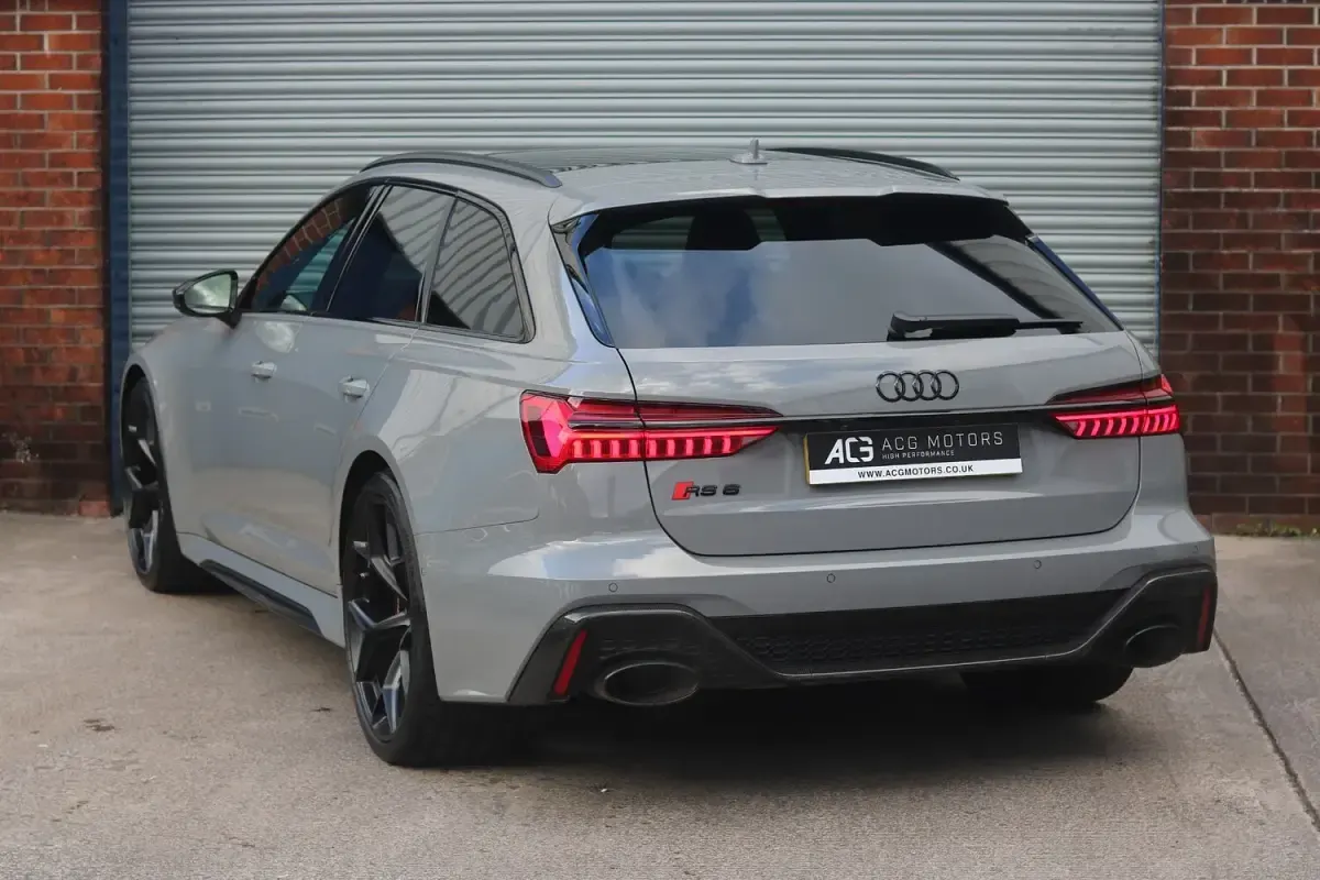 Used Audi RS6 Comfort 2023 Grey Estate