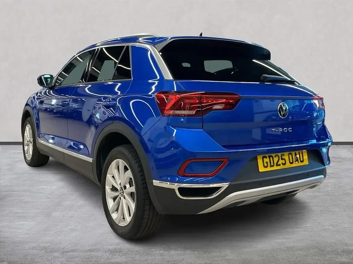 Used VW T-Roc Style 150 HP (110 kW) 2025 Blue SUV