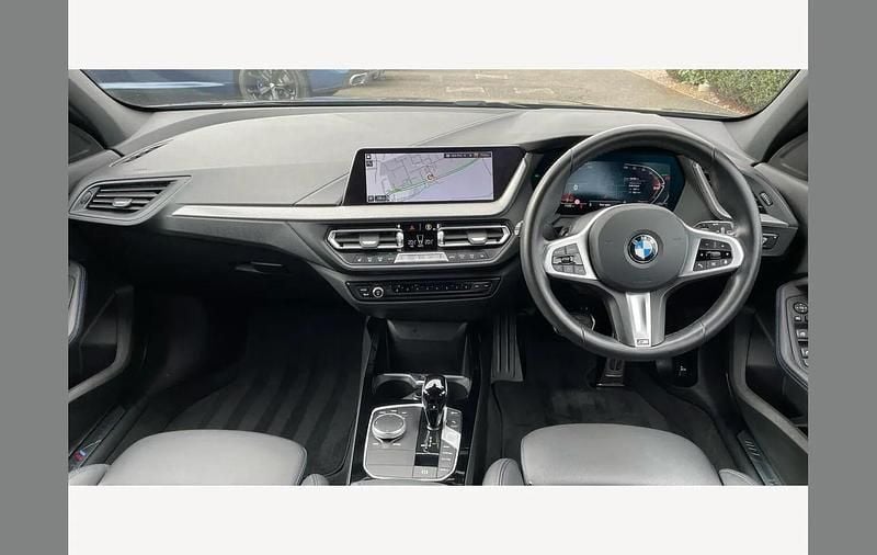 Used BMW 118 M Sport 136 HP (100 kW) 2023 Black Hatchback