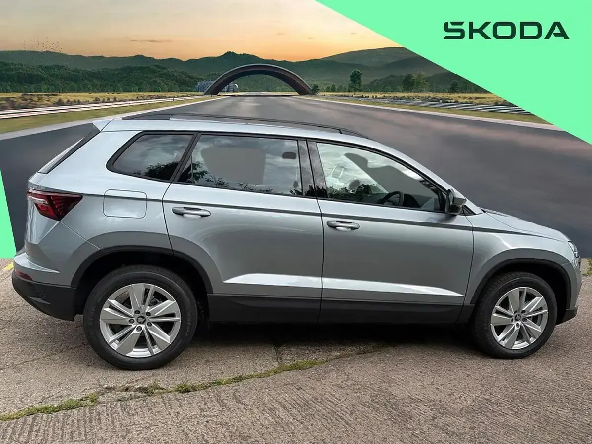 New Skoda Karoq SE 113 HP (83 kW) 2026 Silver SUV