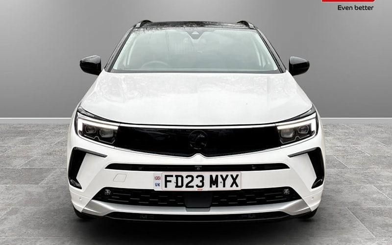 Second-hand Vauxhall Grandland X Ultimate 131 CP (96 kW) 2024 SUV
