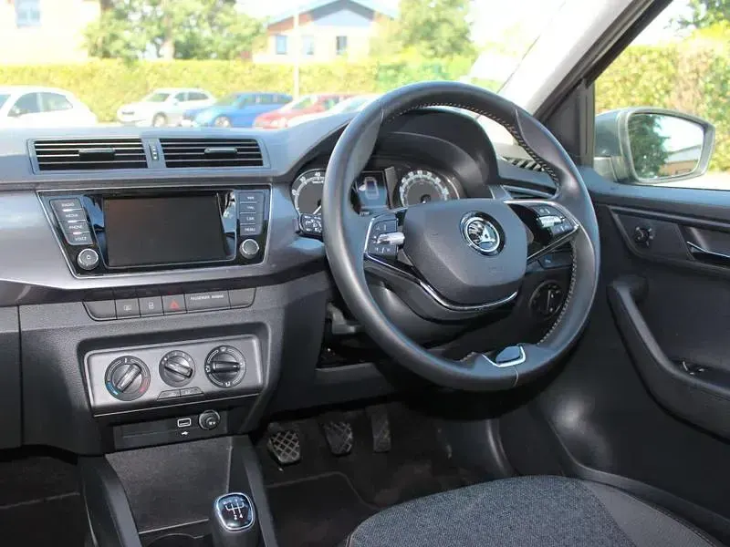 Used Skoda Fabia SE Drive 70 HP (51 kW) 2021 Grey Hatchback