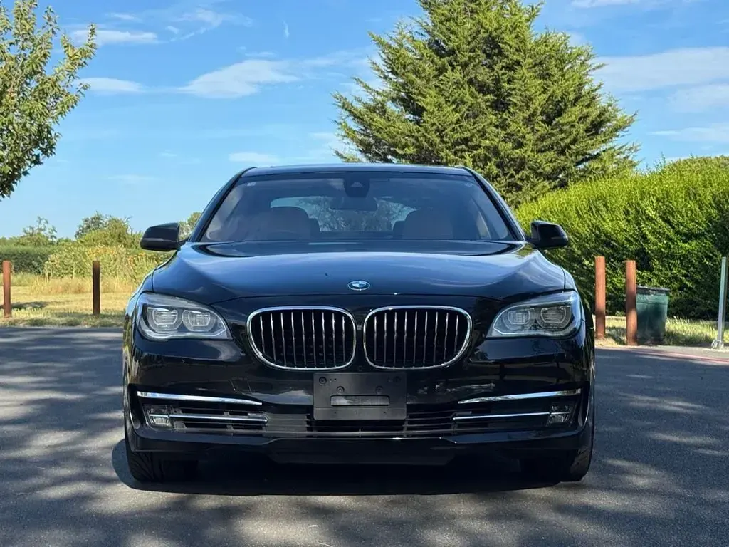 Used BMW 750 Executive 2016 Black Sedan