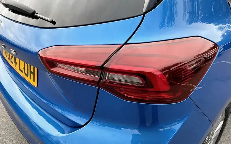 Used Ford Focus Titanium 125 HP (91 kW) 2024 Blue Hatchback