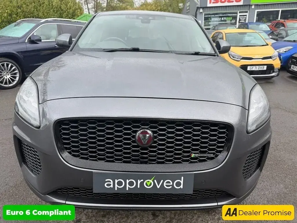 Begagnad Jaguar E-Pace R-Dynamic 2019 Grå SUV