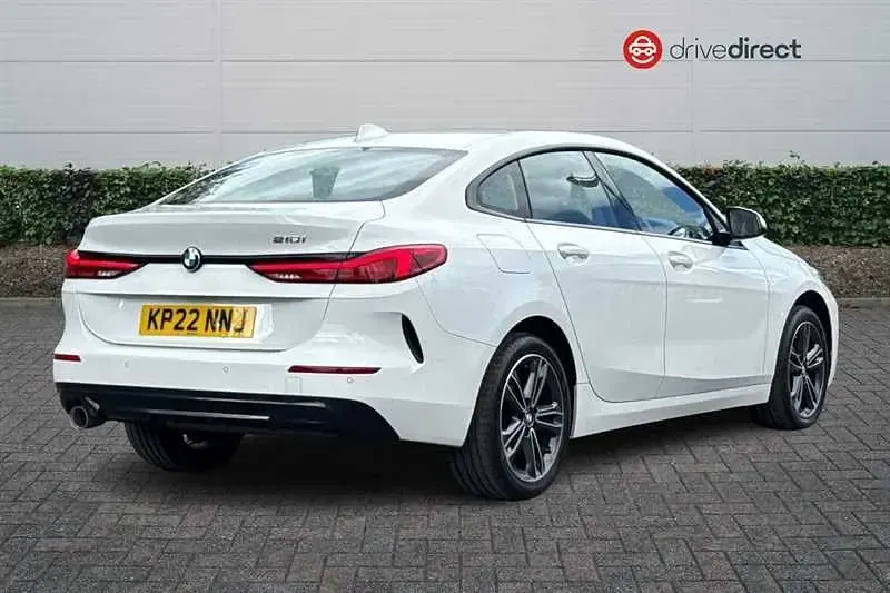 Usado BMW 218 Sport Line 2022 Blanco Coupe