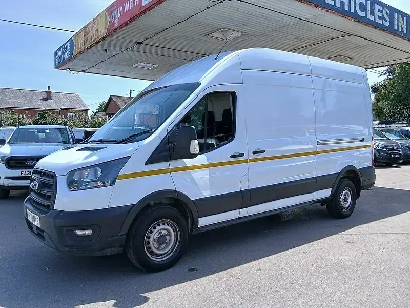 Used Ford Transit 130 HP (95 kW) 2021 White Van