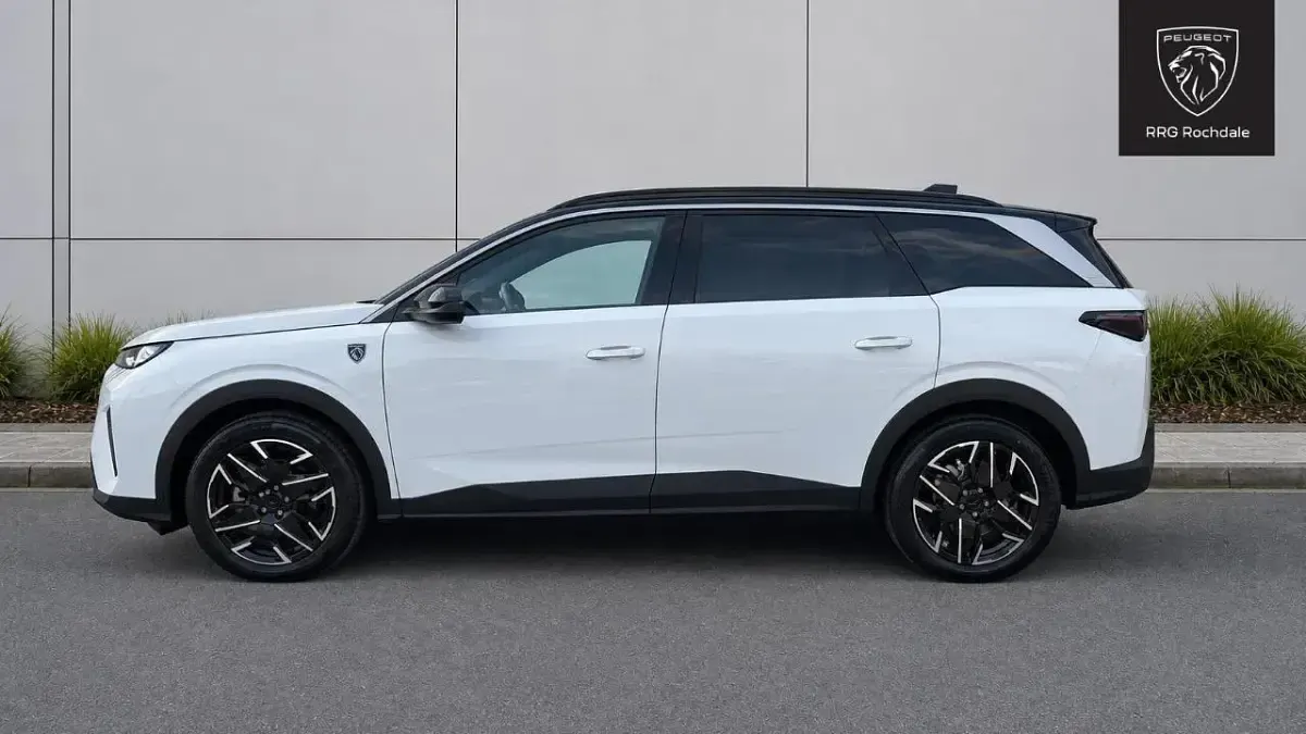New Peugeot 5008 GTi 134 HP (98 kW) 2026 White SUV