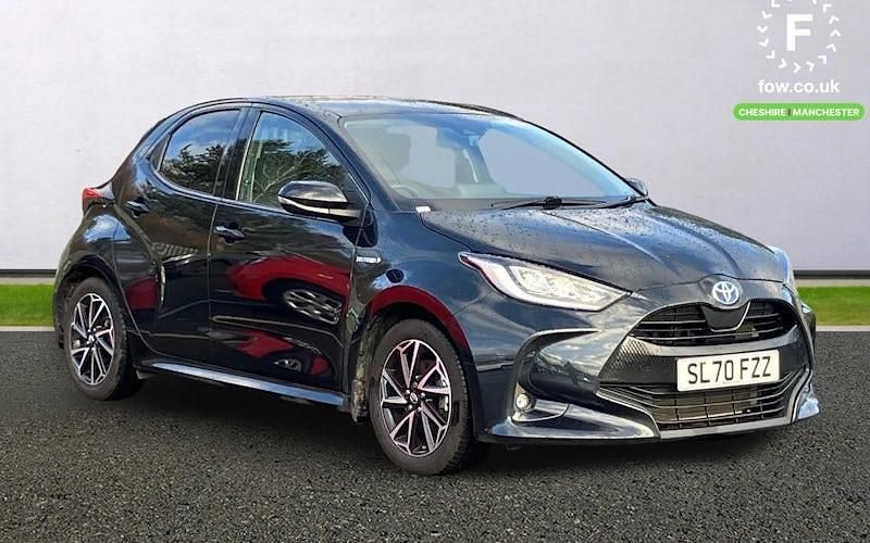 Used Toyota Yaris Hybrid Design 116 HP (85 kW) 2025 Hatchback