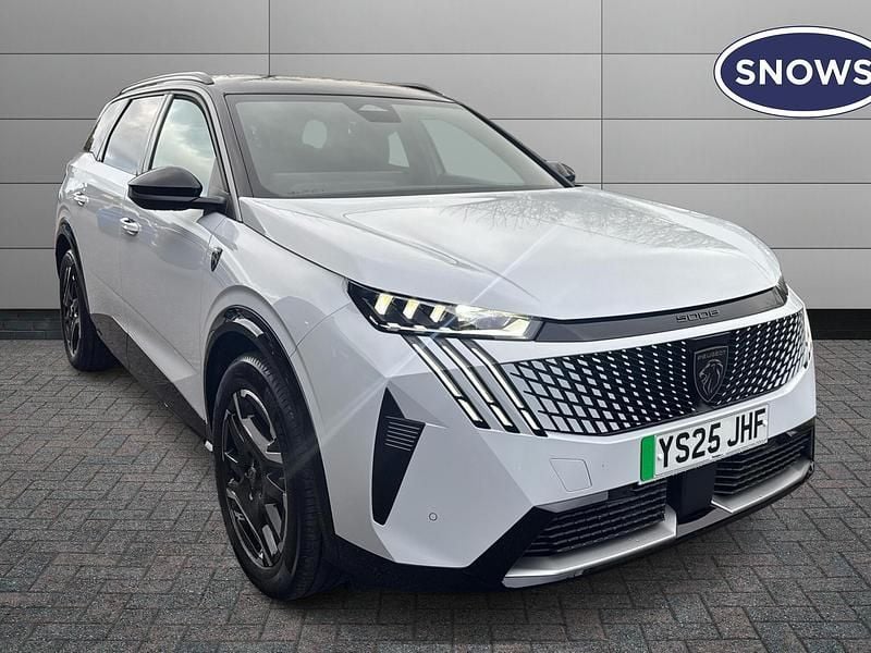 White Used 2025 Peugeot 5008 GT SUV | £38,847 - Image 1/4
