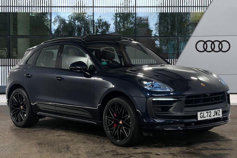 Blue Used 2022 Porsche Macan SUV | £63,999 (Expensive) - Image 1/4