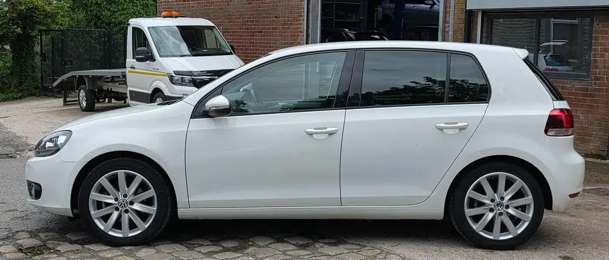 Used VW Golf VII GT 140 HP (102 kW) 2013 White Hatchback