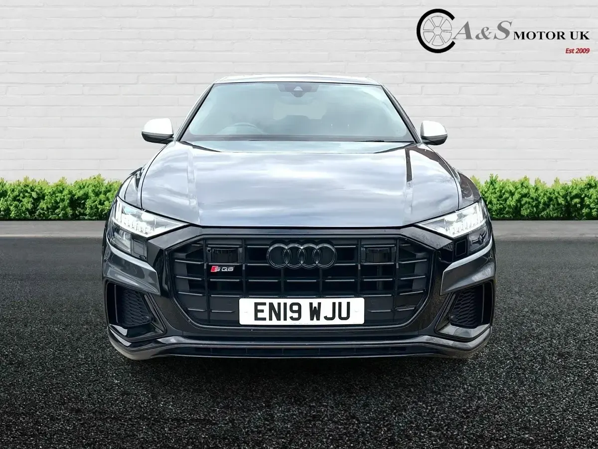 Used Audi Q8 S-Line 282 HP (207 kW) 2019 Grey SUV
